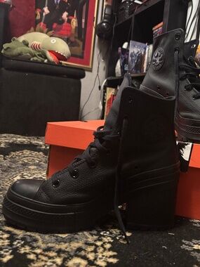 Black Converse Heeled High Tops - Faux Leather - EUC